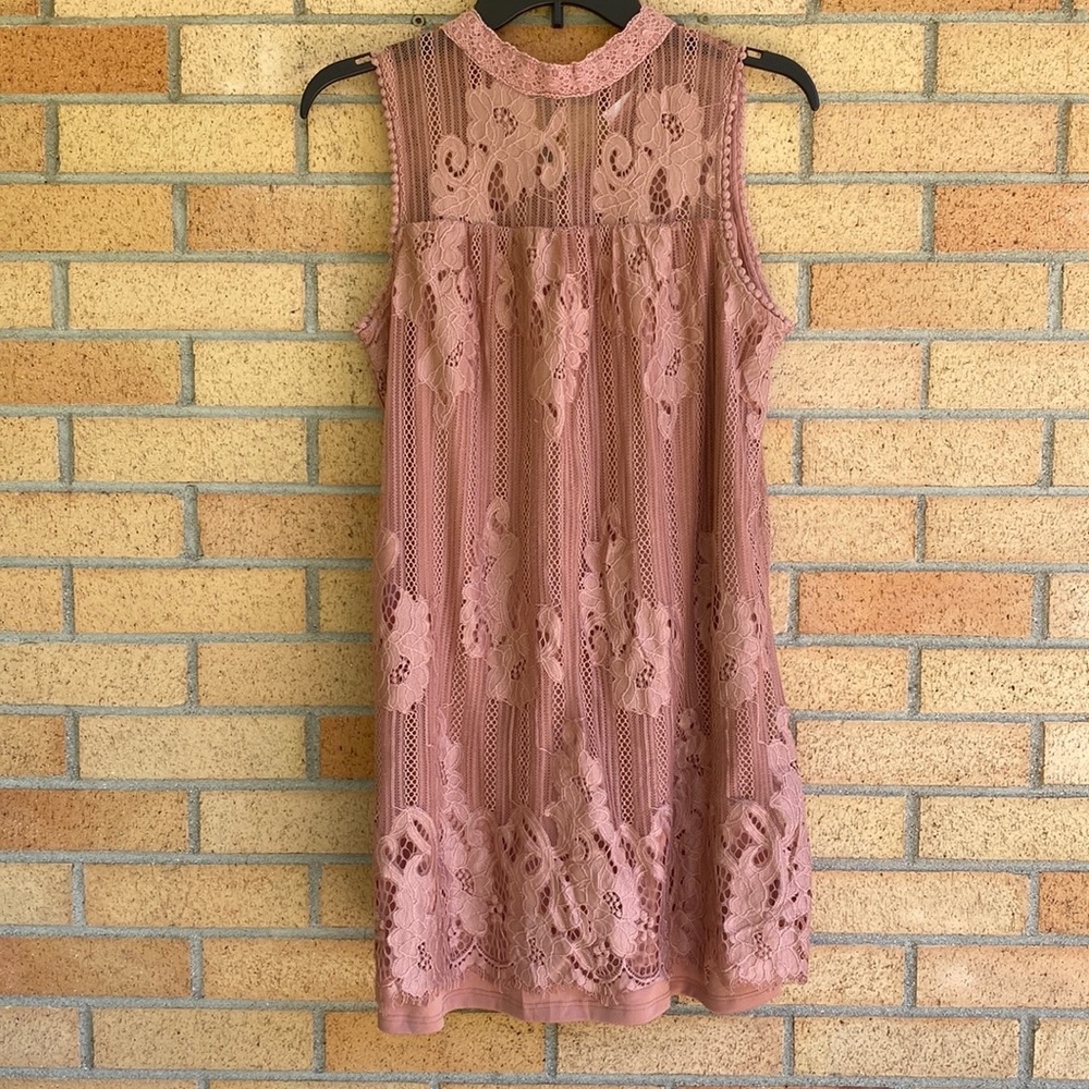 Salmon high neck lace dress